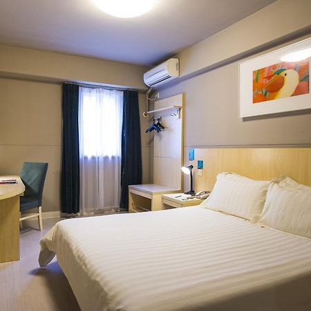 Jinjiang Inn Wuhan Jianghan Road Subway Station Jiangtan Pedestrain Street Ngoại thất bức ảnh