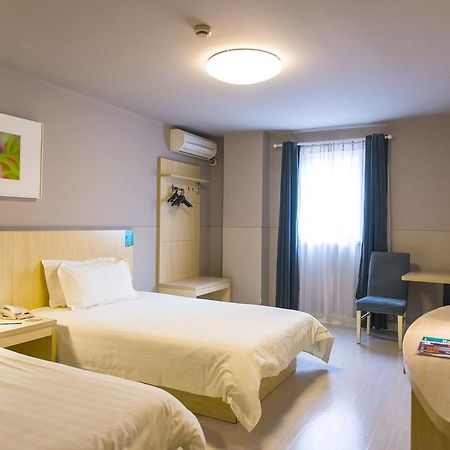 Jinjiang Inn Wuhan Jianghan Road Subway Station Jiangtan Pedestrain Street Ngoại thất bức ảnh
