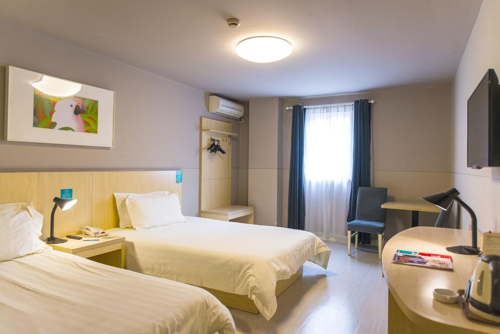 Jinjiang Inn Wuhan Jianghan Road Subway Station Jiangtan Pedestrain Street Ngoại thất bức ảnh