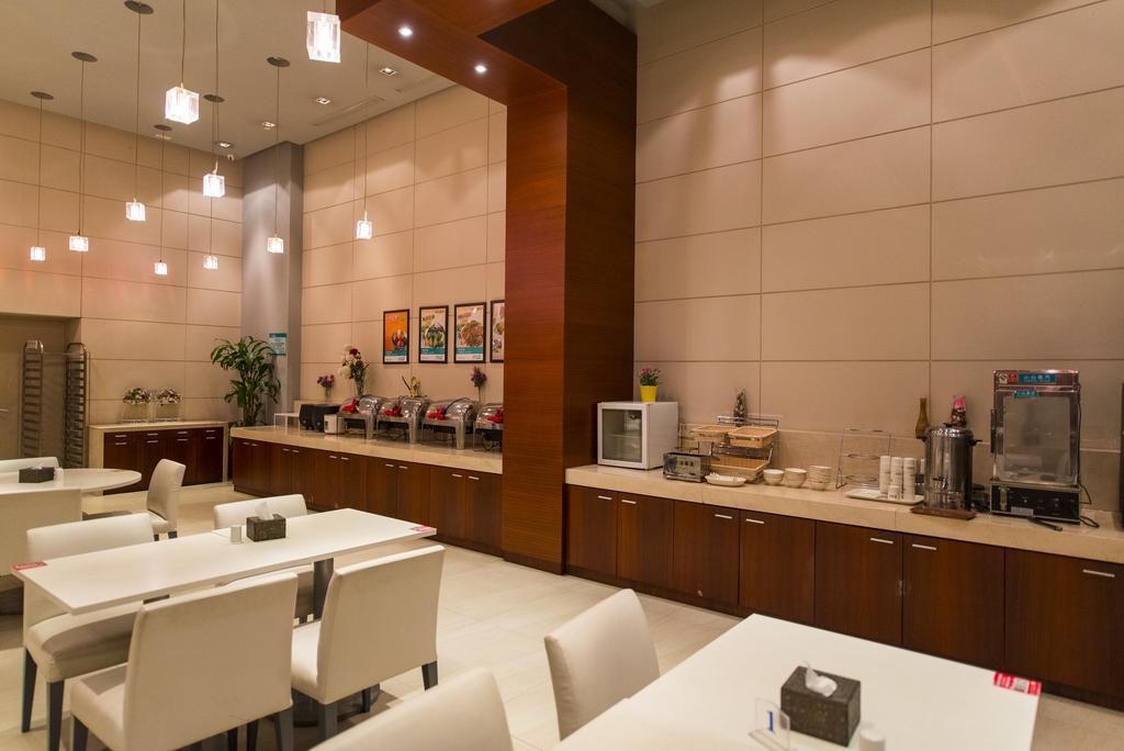Jinjiang Inn Wuhan Jianghan Road Subway Station Jiangtan Pedestrain Street Ngoại thất bức ảnh