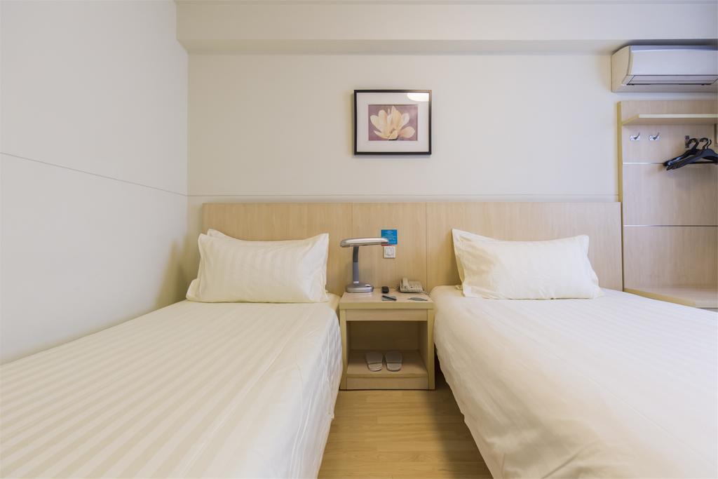 Jinjiang Inn Wuhan Jianghan Road Subway Station Jiangtan Pedestrain Street Ngoại thất bức ảnh