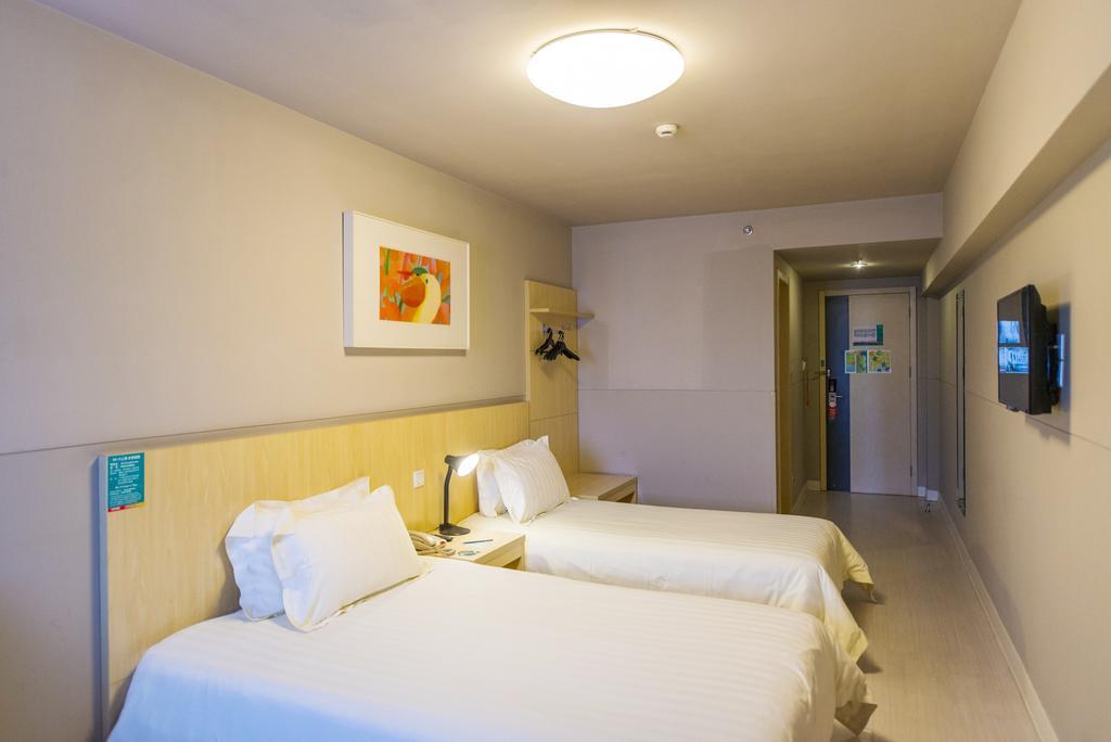 Jinjiang Inn Wuhan Jianghan Road Subway Station Jiangtan Pedestrain Street Ngoại thất bức ảnh