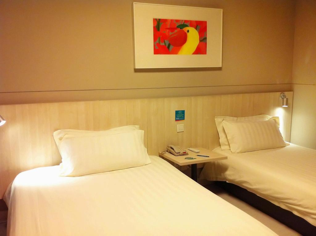Jinjiang Inn Wuhan Jianghan Road Subway Station Jiangtan Pedestrain Street Phòng bức ảnh